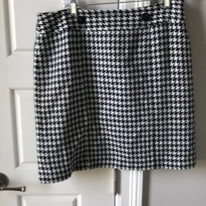 Houndstooth Skirt